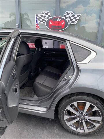 2016 Nissan Altima 2.5 SR