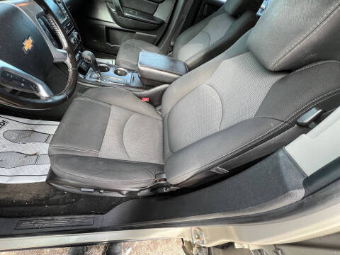2016 Chevrolet Traverse LT