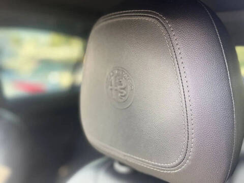 2022 Alfa Romeo Stelvio Sprint