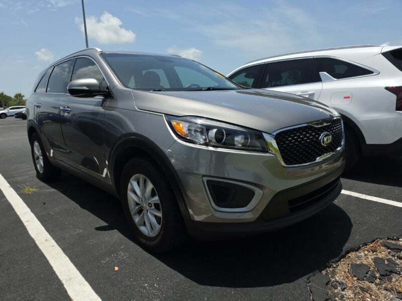 2018 Kia Sorento LX