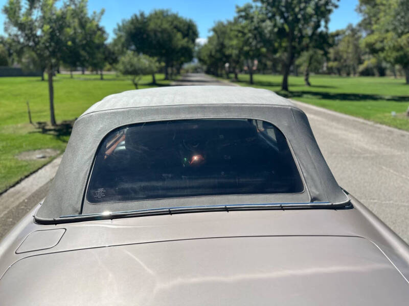 1983 Rolls-Royce Corniche