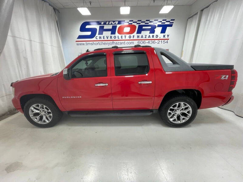 2012 Chevrolet Avalanche LS