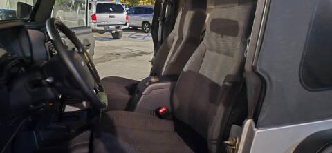 2005 Jeep Wrangler X