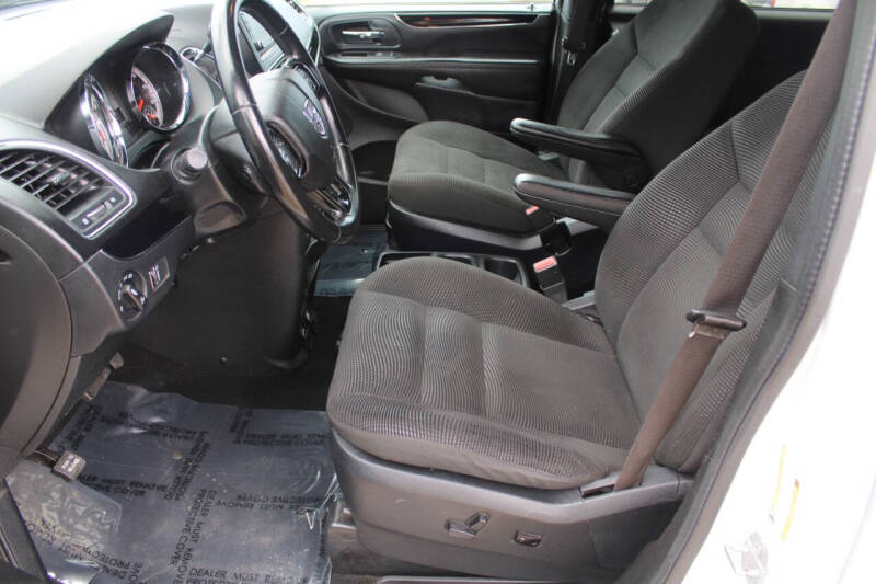 2020 Dodge Grand Caravan SE