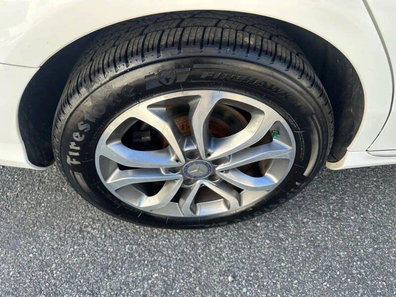 2016 Mercedes-Benz C-Class