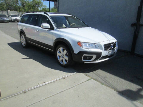 2009 Volvo XC70 for sale at Unique Plaza Auto Sales in Sacramento CA