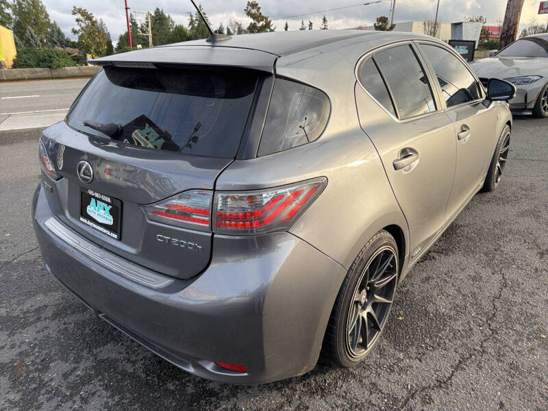 2013 Lexus CT 200h