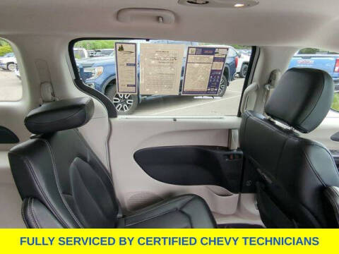 2023 Chrysler Pacifica Touring L