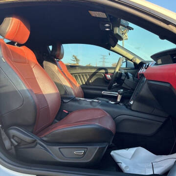 2016 Ford Mustang EcoBoost Premium