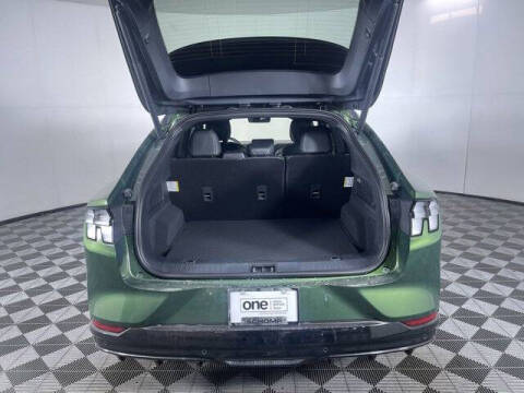 2025 Ford Mustang Mach-E GT