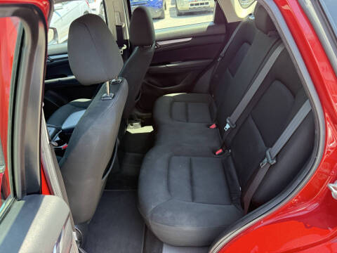 2017 Mazda CX-5 Sport