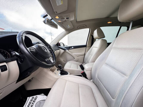 2016 Volkswagen Tiguan 2.0T SE