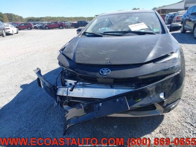 2025 Toyota Prius XLE