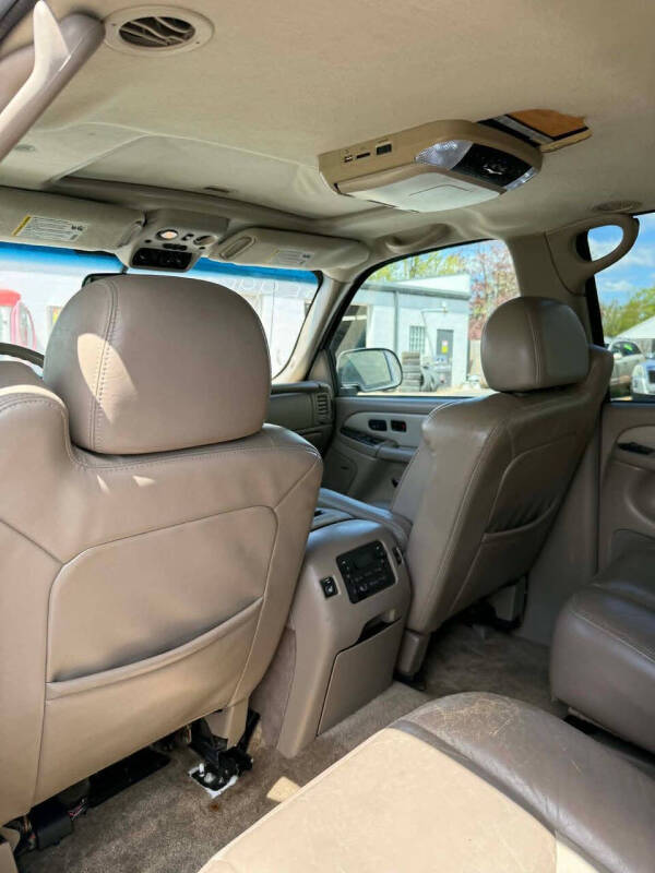 2003 GMC Yukon XL Denali