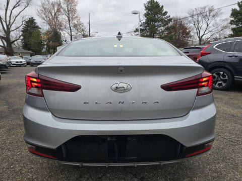 2020 Hyundai Elantra SEL
