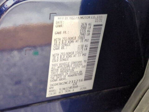 2022 Nissan Pathfinder SV