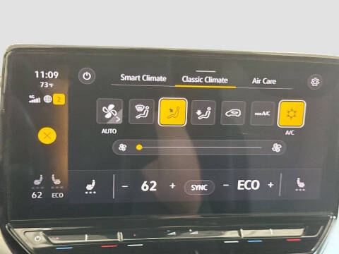 2023 Volkswagen ID.4 Pro