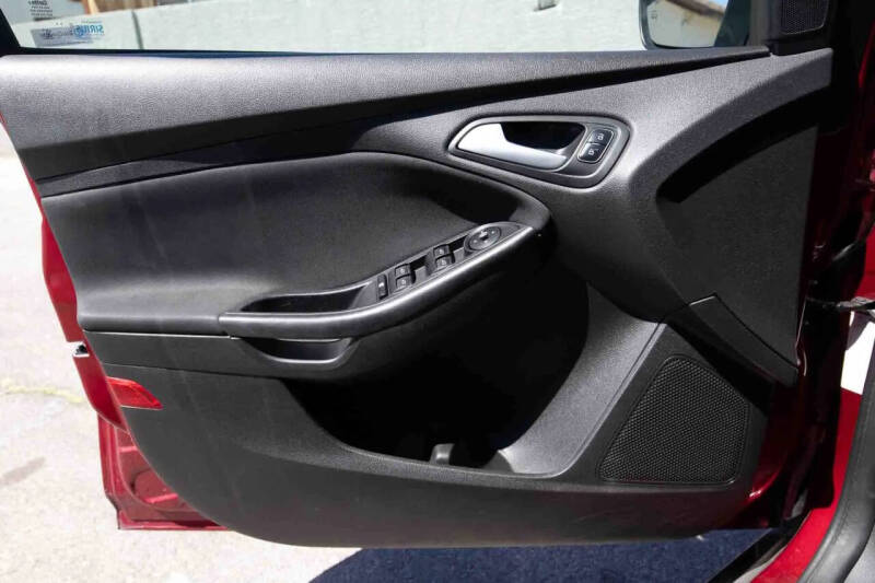 2017 Ford Focus SE