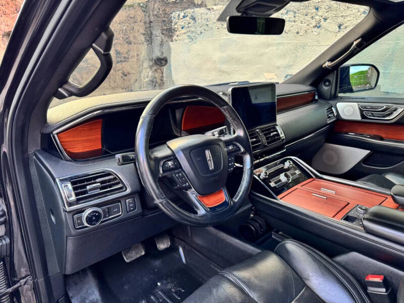 2020 Lincoln Navigator L Reserve