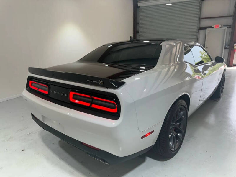 2022 Dodge Challenger