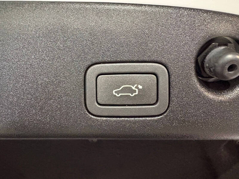 2012 Jaguar XJ