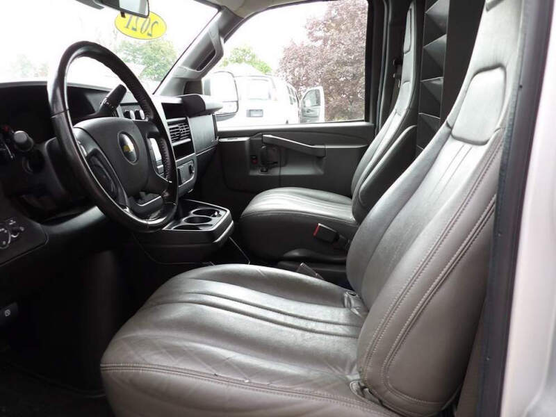 2021 Chevrolet Express 3500