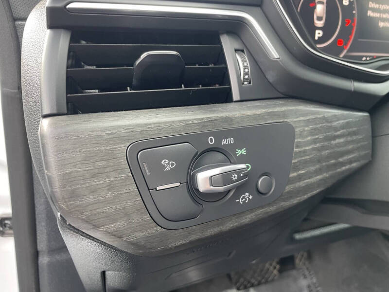 2019 Audi A5 Sportback quattro Premium Plus 45 TFSI