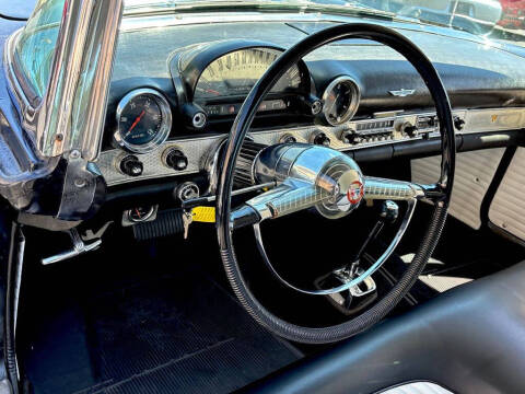 1955 Ford Thunderbird