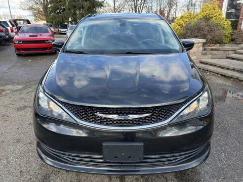 2017 Chrysler Pacifica Touring