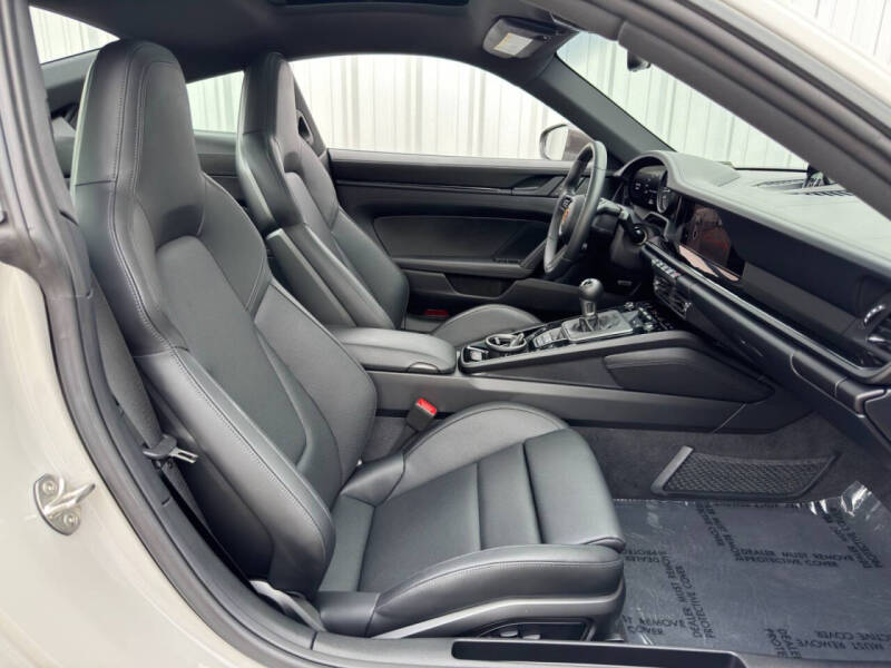 2024 Porsche 911 Carrera T