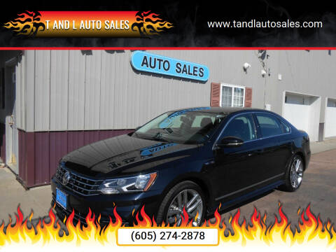 2017 Volkswagen Passat 1.8T R-Line