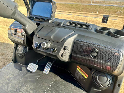 2025 Evolution D5 Maverick 2+2 Plus