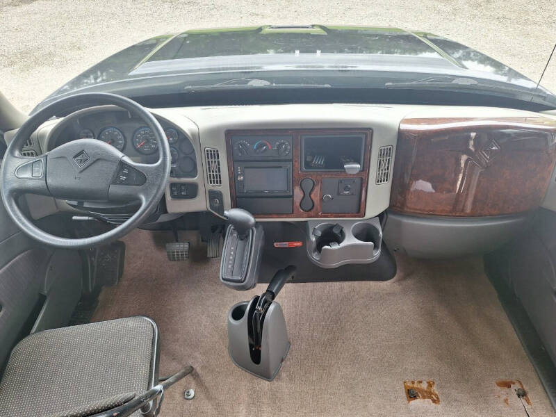 2016 NeXus RV Phantom 325C