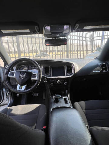 2012 Dodge Charger SXT