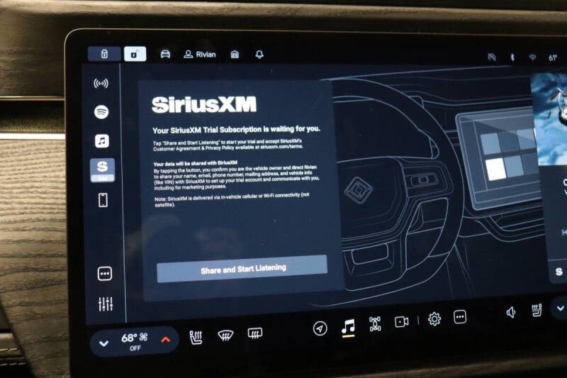 2023 Rivian R1S Adventure