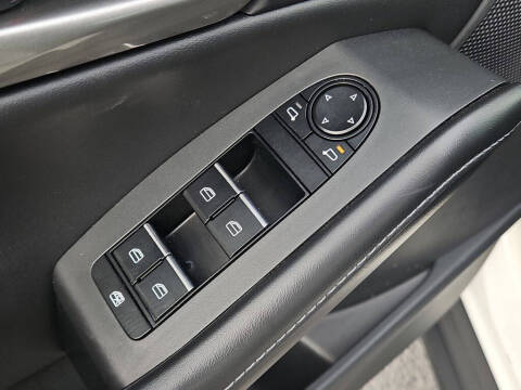 2023 Mazda CX-30 2.5 S Select