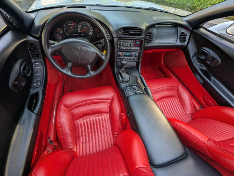 2004 Chevrolet Corvette