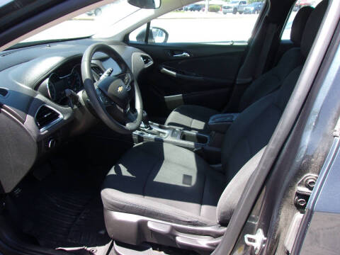 2017 Chevrolet Cruze LT Auto