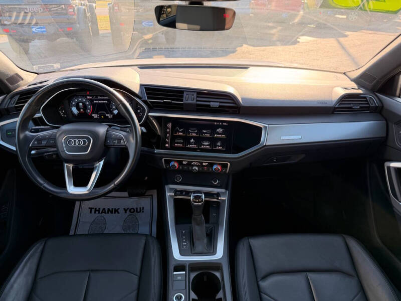 2023 Audi Q3 quattro S line Premium 45 TFSI