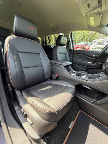 2021 GMC Acadia AT4