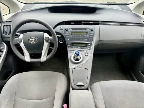 2011 Toyota Prius One