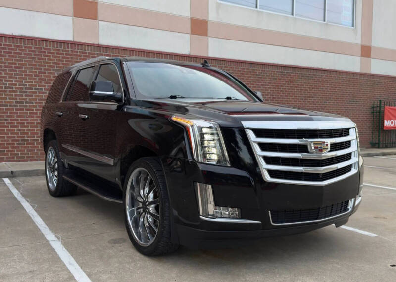 2017 Cadillac Escalade Luxury