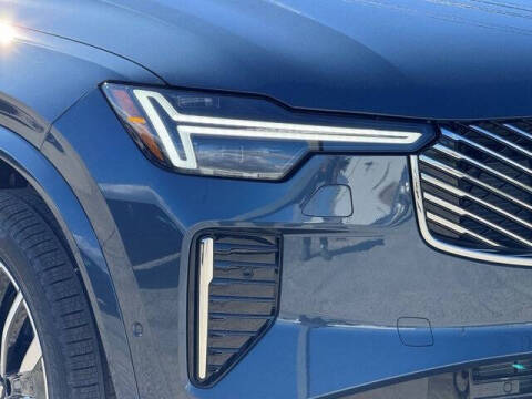 2026 Volvo XC90 B5 Plus 6P