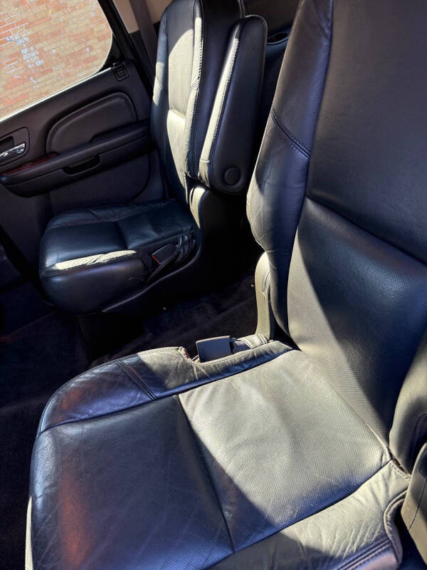 2011 Cadillac Escalade ESV Premium