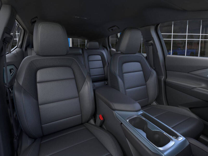 2026 Chevrolet Equinox EV LT 2