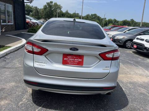 2016 Ford Fusion SE