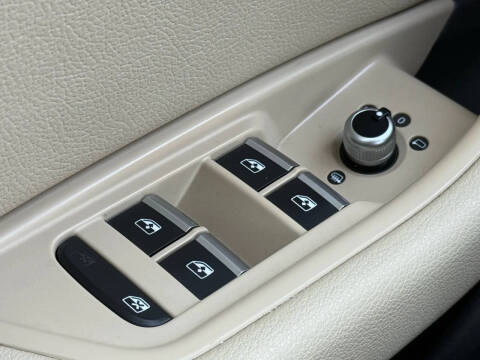 2017 Audi A4 2.0T quattro Premium