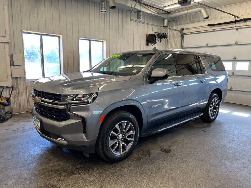 2022 Chevrolet Suburban for sale at Sand's Auto Sales in Cambridge MN