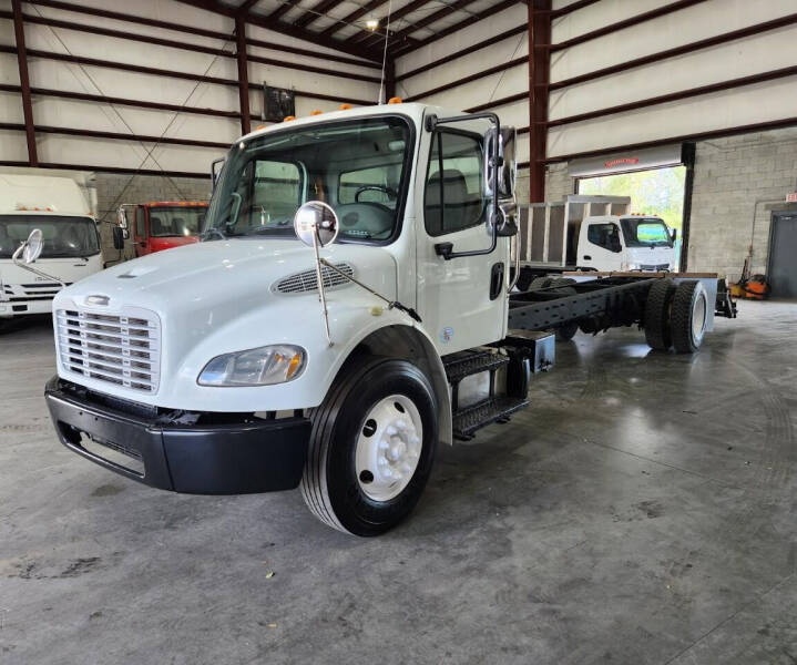 2016 Freightliner M2 106