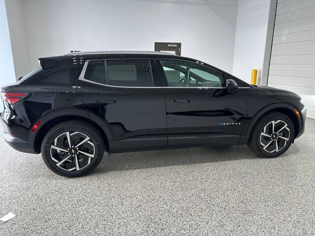 2026 Chevrolet Equinox EV LT 2